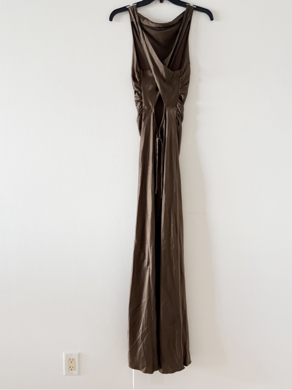 Reformation Anaiis Silk Dress in Morel - Picture 5 of 10